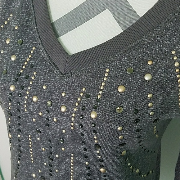 Red Camel Studded Long Sleeve - Picture 3 of 7